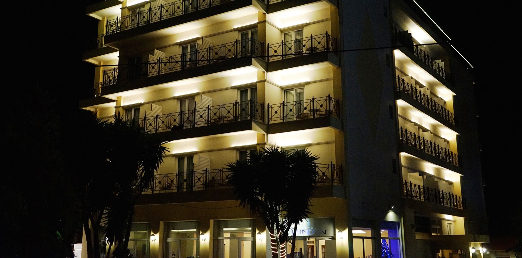 London Hotel in Athens Greece: glyfada accommodation, hotel near athens ...